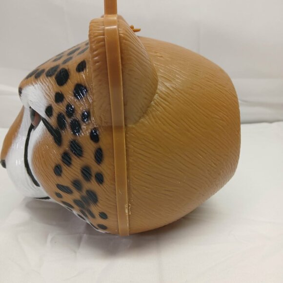Smithsonian National Zoo Cheeta Storage Container / Lunch box / Pale - Picture 4 of 15